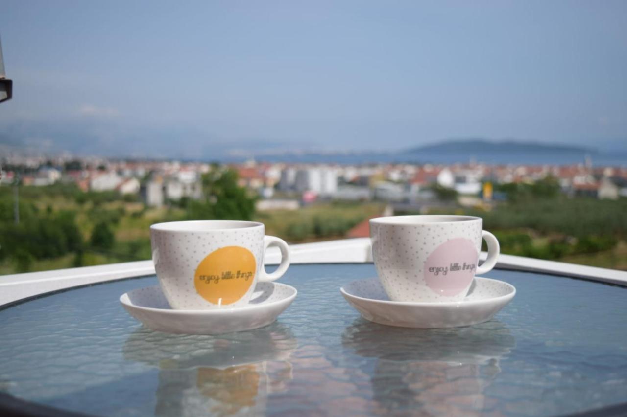 Apartments Marta Kaštel Novi Esterno foto